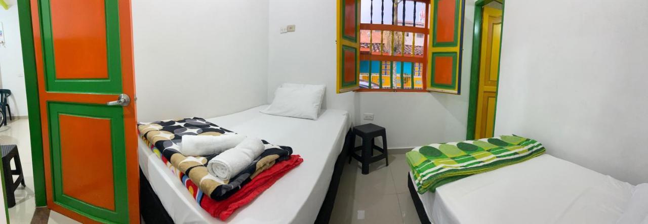 Casa Hostal Las Palmeras Guatapé Zewnętrze zdjęcie